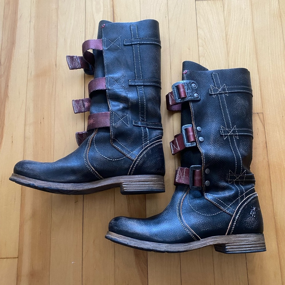 FLY LONDON STIF ISTANBUL TALL BUCKLE BOOTS SIZE 38